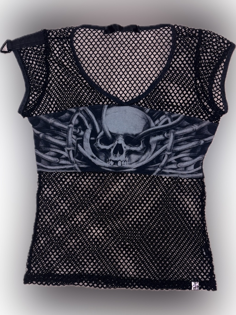 Exotomechanics Gothic Skull Mesh long 90s baby tee - Black & Gray